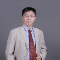康炜 照片