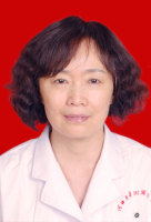 唐路宁 照片