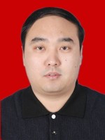 王云 照片
