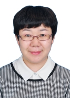 薛华 照片