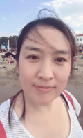 杨 静 照片