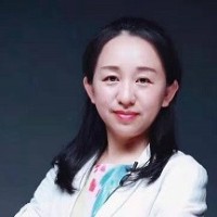 刘淼 照片