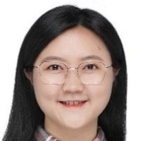 刘莹 照片