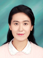 丁欣 照片