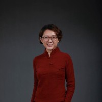 卢白羽 照片