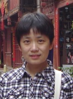 李力 照片