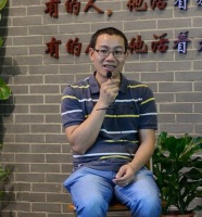 李国华 照片