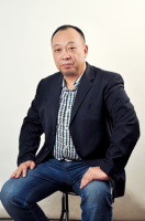 温炎涛 照片