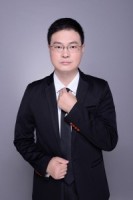 步磊 照片