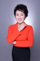 高素英 照片