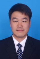 龚焱 照片