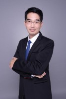 黄新元 照片