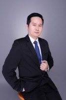 李子彪 照片