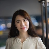 李旸 照片