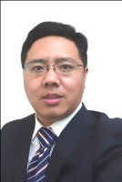 谭柱华 照片