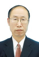 于伟峰 照片