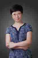杨宏 照片