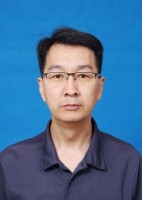 张铁臣 照片