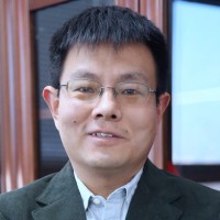 李磊 照片