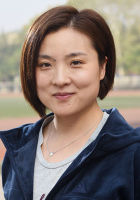 董霞 照片