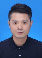 高志明 照片