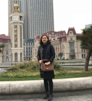 何俊 照片