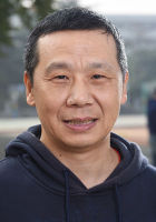韩伟 照片