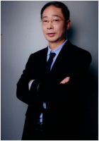 李光明 照片