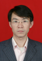 阮鸥 照片