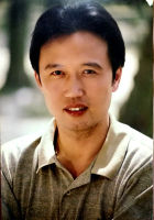 严海 照片