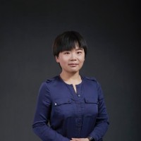 林琳 照片