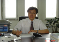 刘恩福 照片