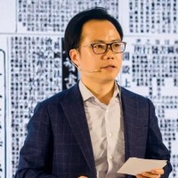 陆胤 照片