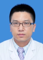 安雅臣 照片