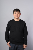 高勇 照片