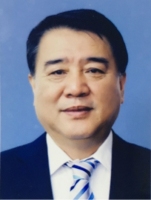 吕庆 照片