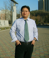 尚宏周 照片
