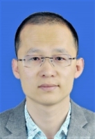 田发明 照片