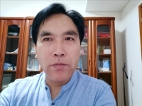 周志柏 照片
