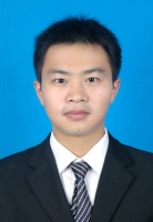 李勇 照片