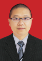 李时东 照片