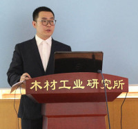 鲍咏泽 照片